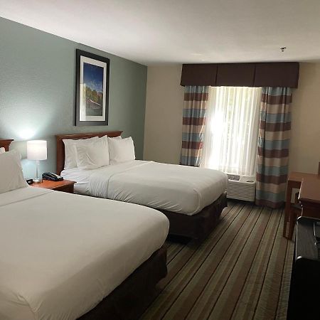 Holiday Inn Express & Suites Salamanca, An Ihg Hotel 외부 사진