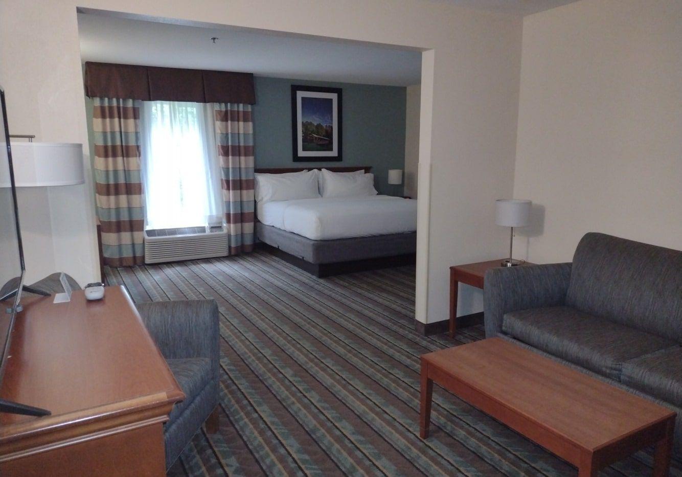 Holiday Inn Express & Suites Salamanca, An Ihg Hotel 외부 사진