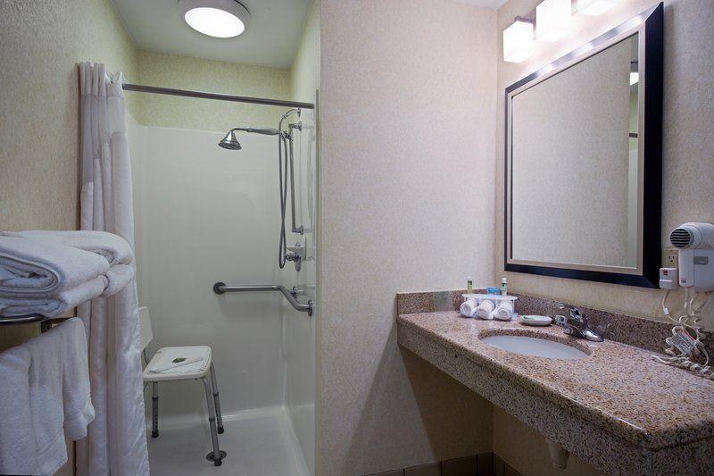 Holiday Inn Express & Suites Salamanca, An Ihg Hotel 외부 사진