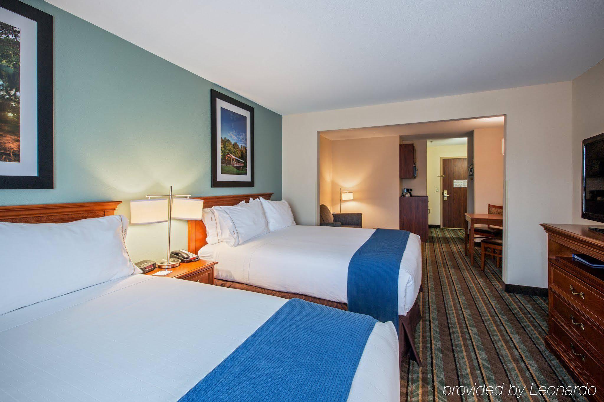 Holiday Inn Express & Suites Salamanca, An Ihg Hotel 외부 사진