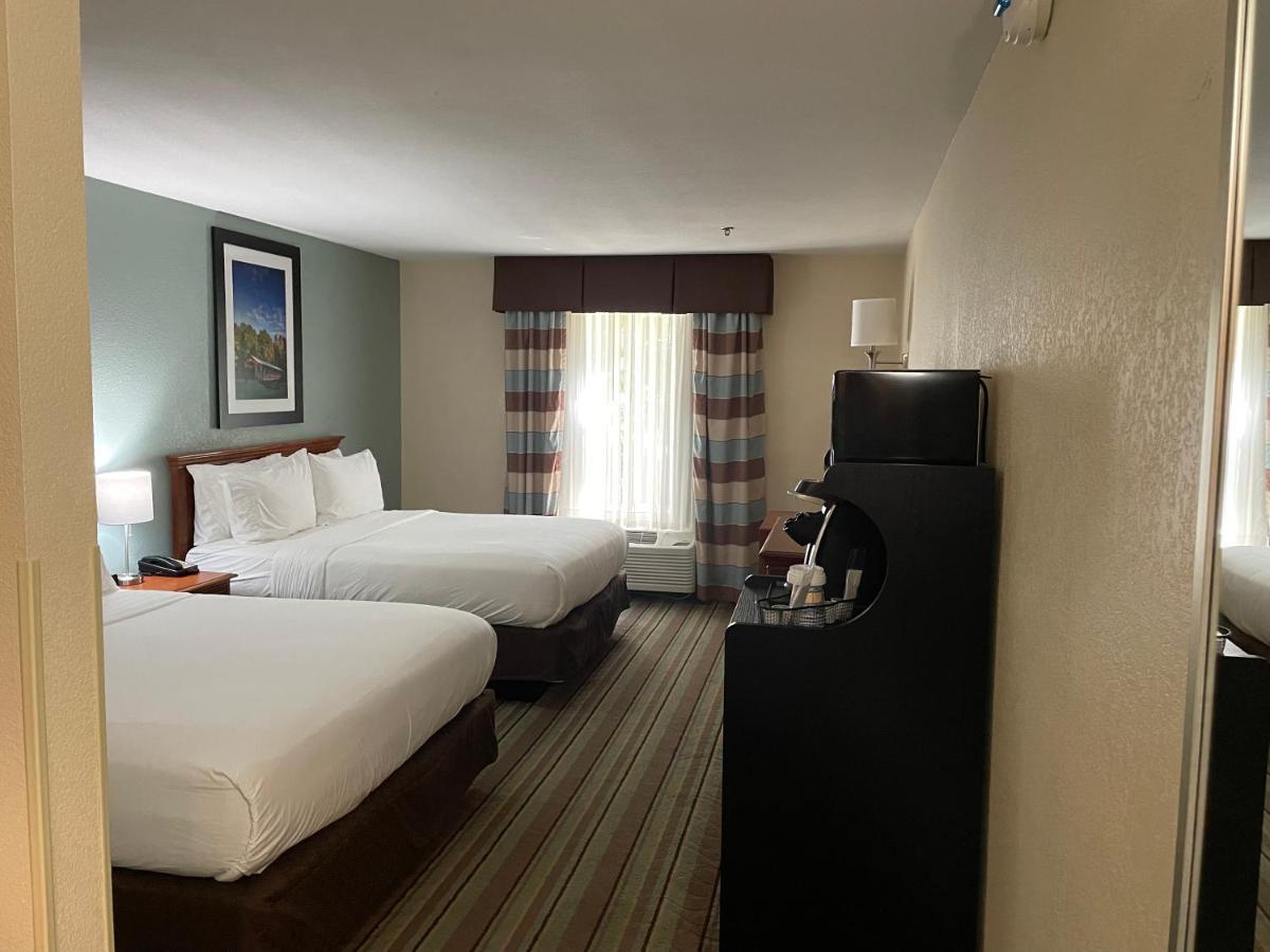 Holiday Inn Express & Suites Salamanca, An Ihg Hotel 외부 사진